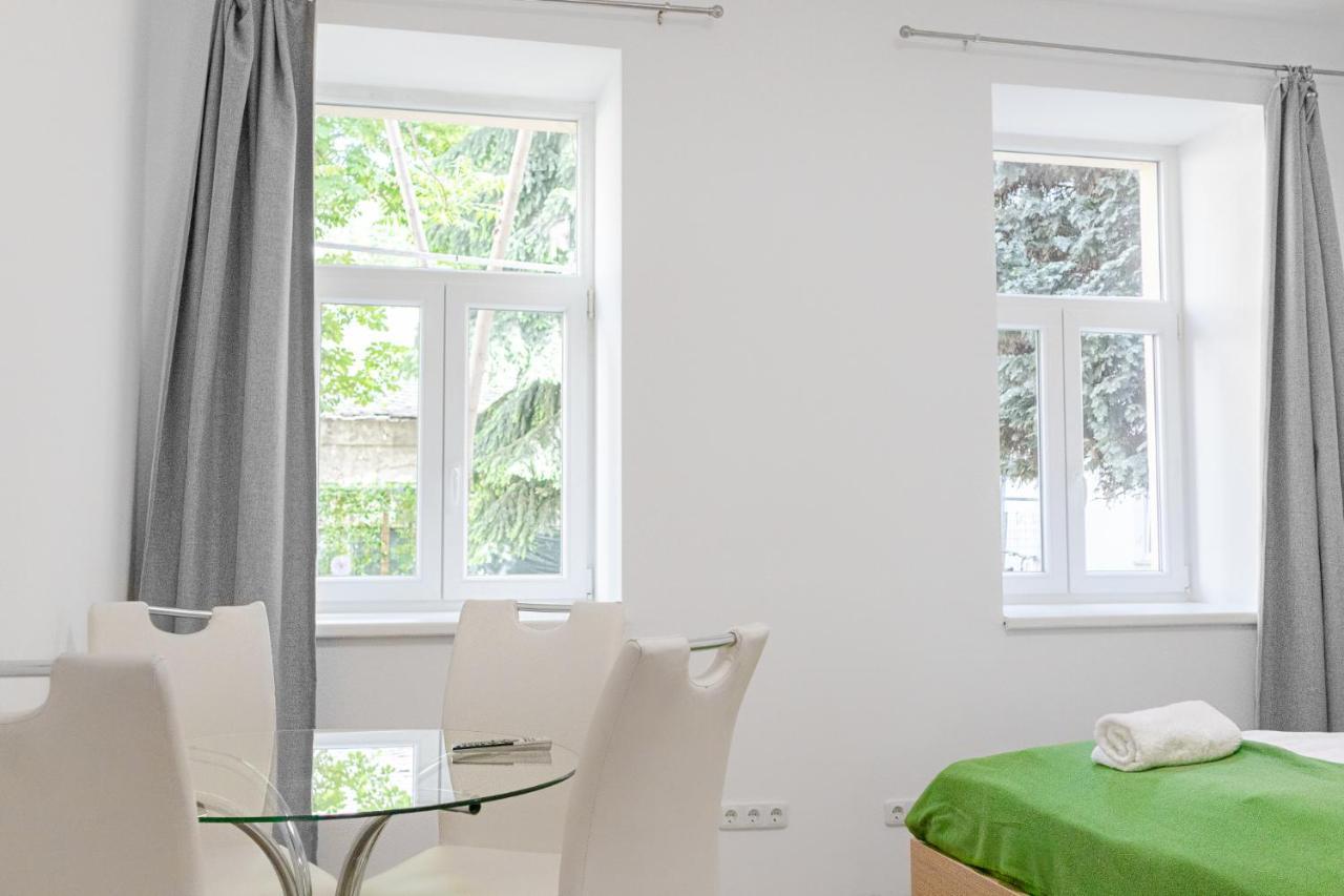 Delightful 2Br Shared Apartment - Ideal For Longstays Vienna Exterior photo